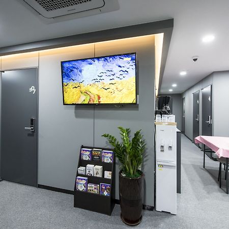 Philstay Myeongdong Metro Seoul Eksteriør billede