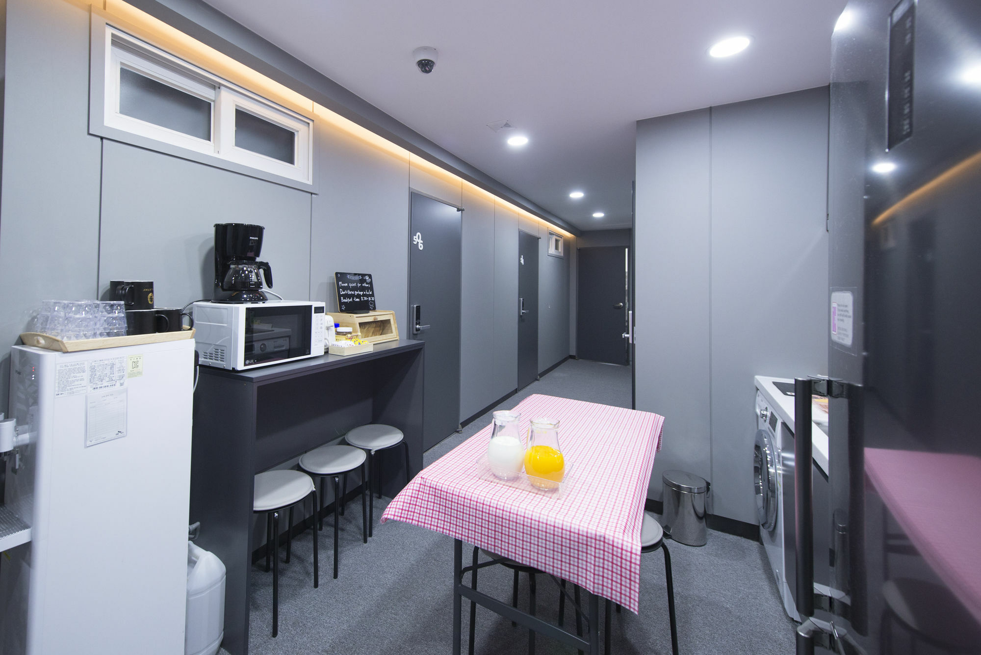 Philstay Myeongdong Metro Seoul Eksteriør billede